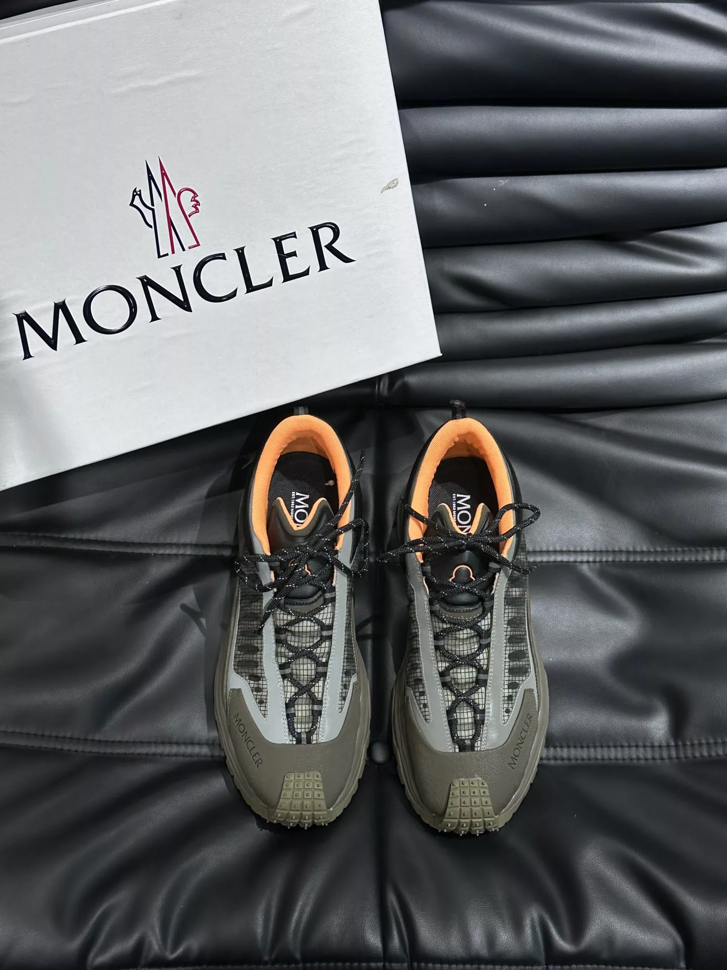 moncler decontractees chaussures pour homme s_12b40b41